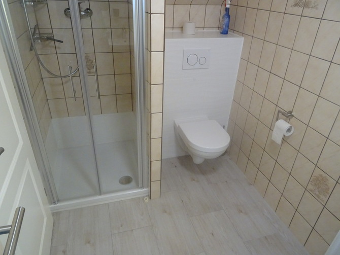 Ferienwohnung in Behrensdorf - Lissis  Appartement - Neues Bad