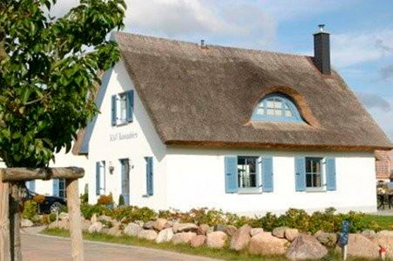 Ferienhaus in Glowe - Kliff Königshörn - Reethaus am Meer Sauna Kamin Waschm