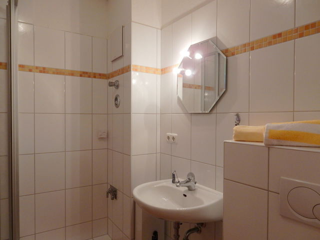 Ferienwohnung in Prerow - G&auml;stehaus Whg. 11 - Bild 5