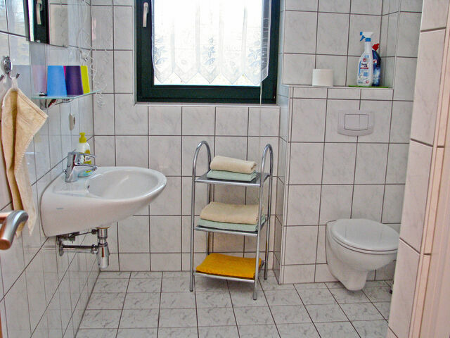 Ferienwohnung in Ostseeheilbad Zingst - H&uuml;tigendachs, FW 4 - Bild 8