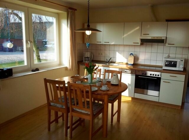 Ferienhaus in Fehmarn - "H&ouml;per Mittelhof" Ferienhaus Nr. 1 - Bild 4