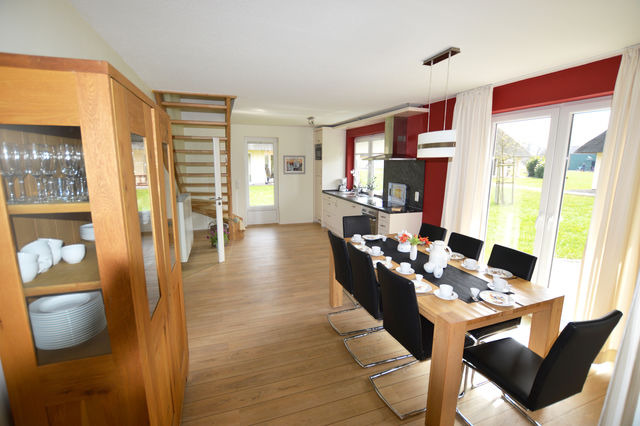 Ferienhaus in Fehmarn OT Staberdorf - Reetdachhaus 6, inkl. 2 Parkpl&auml;tze - Bild 5