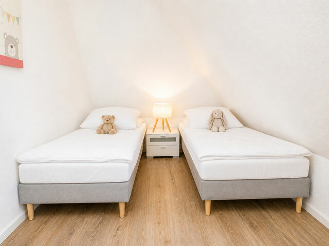 Ferienhaus in Fehmarn OT Staberdorf - Reetdachhaus 6, inkl. 2 Parkpl&auml;tze - Bild 9