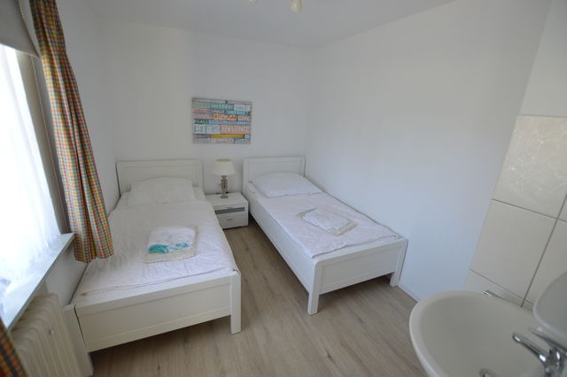 Ferienhaus in Fehmarn OT Staberdorf - Reetdachkate, inkl. 2 Parkpl&auml;tze - Bild 10