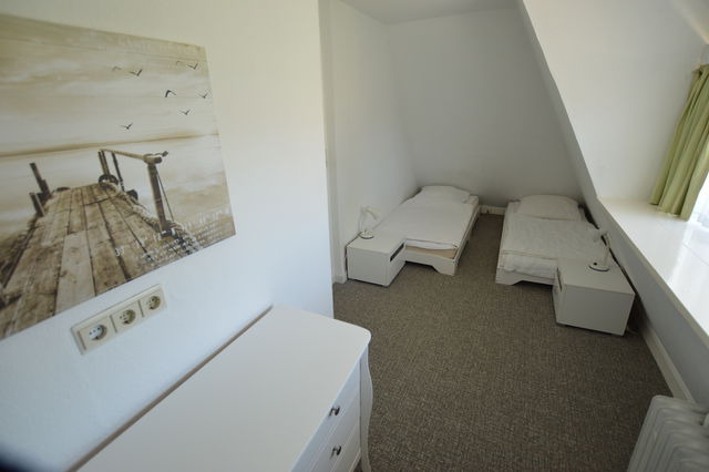Ferienhaus in Fehmarn OT Staberdorf - Reetdachkate, inkl. 2 Parkpl&auml;tze - Bild 11