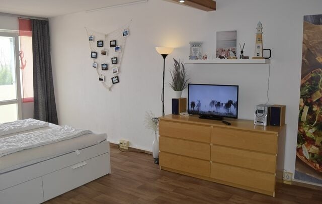 Ferienwohnung in Holm - App. "Backbord" (Nr. 218) im "Haus Kiel" - Bild 4