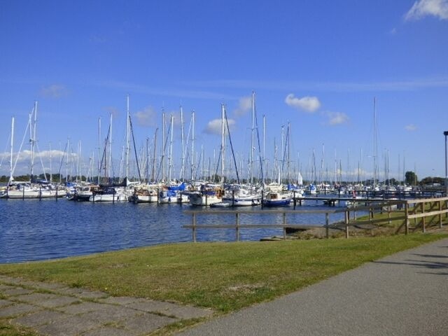 Ferienwohnung in Fehmarn OT Burgtiefe - "Strandläufer"/Südstrand 2-110 - Bild 12