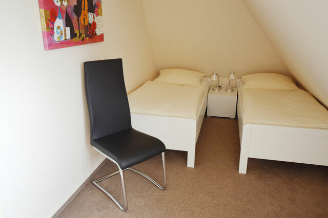 Ferienhaus in Fehmarn OT Staberdorf - Reetdachhaus 3, inkl. 2 Parkpl&auml;tze - Bild 13
