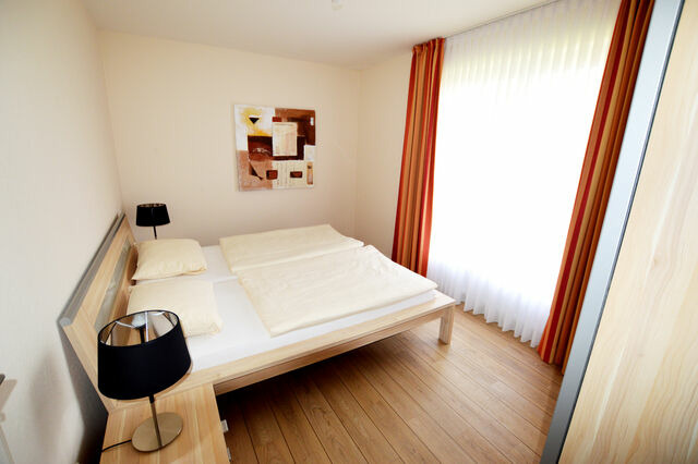 Ferienhaus in Fehmarn OT Staberdorf - Reetdachhaus 1, inkl. 2 Parkpl&auml;tze - Bild 10