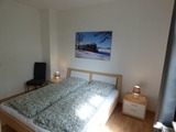 Ferienwohnung in Sellin - Sonnige Ferienwohnung -100qm - im 1. Obergeschoss der Villa Walhall in einem park&auml;hnlichen Garten - Bild 18