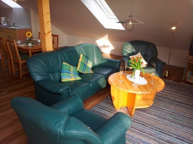 Ferienwohnung in Fehmarn - "H&ouml;per Mittelhof" Ferienwohnung im Bauernhaus - Bild 2