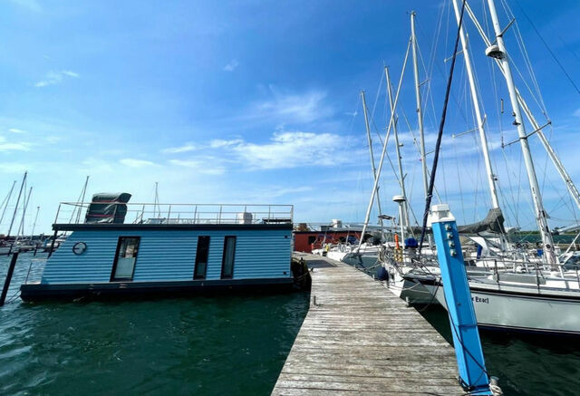 Ferienwohnung in Fehmarn OT Burgtiefe - Hausboot Lillemor - Bild 2