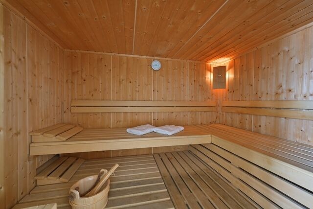 Ferienwohnung in Sellin - Ferienwohnung 11 für 4 Personen strandnah in Sellin auf Rügen Villa Celia WLAN SAUNA - Bild 12