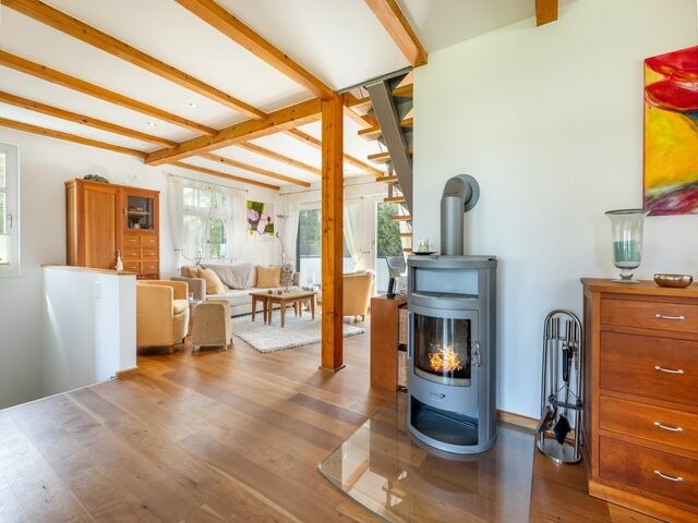 Ferienhaus in Garz - Familienferienhaus R&uuml;genbrise - Gemeinsames Urlauben mit Steg und Boot auf R&uuml;gen - alles inklusive und 5 B&auml;der - Bild 5