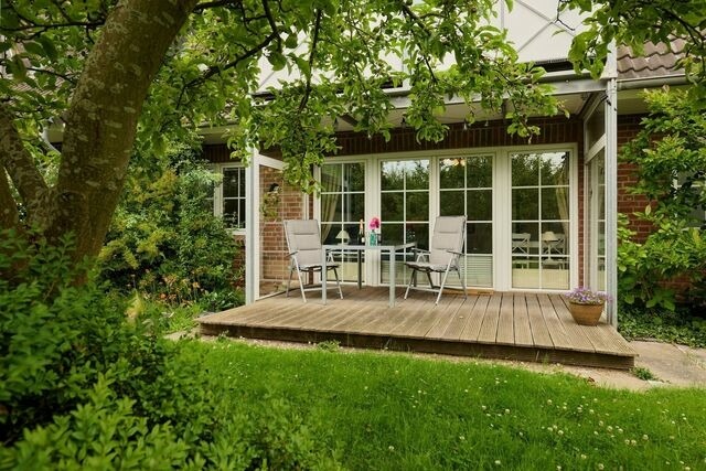 Ferienwohnung in Sch&ouml;nberg - Holunderbusch - Bild 2