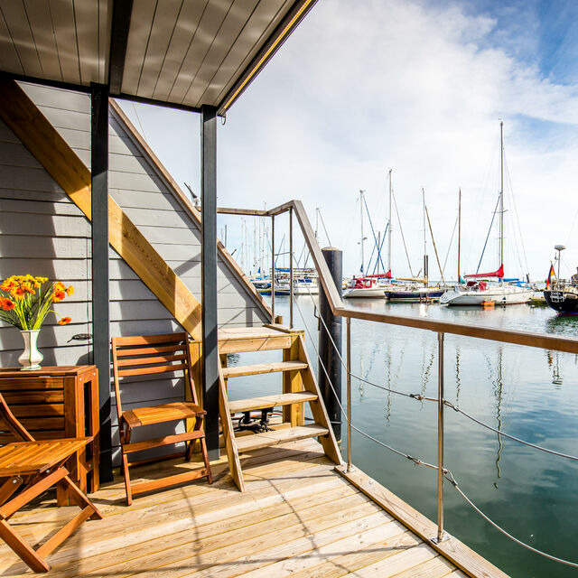 Ferienwohnung in Fehmarn - Hausboot Kaddi`s Sunshine - Huus & Meer Burgtiefe - Bild 3