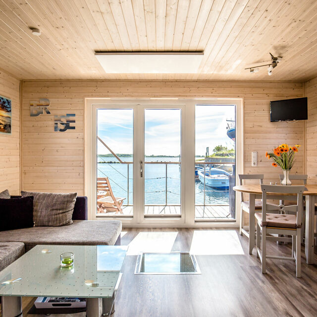 Ferienwohnung in Fehmarn - Hausboot Kaddi`s Sunshine - Huus & Meer Burgtiefe - Bild 10