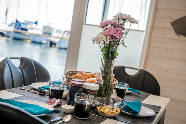 Ferienwohnung in Fehmarn OT Burgstaaken - Hausboot ELLA- Huus & Meer - Bild 12