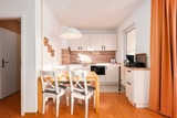 Ferienwohnung in Lobbe - Strandhaus Lobbe, Sanddorn Nr. 3 - Bade- & Saunawelt t&auml;glich inklusive - Bild 3