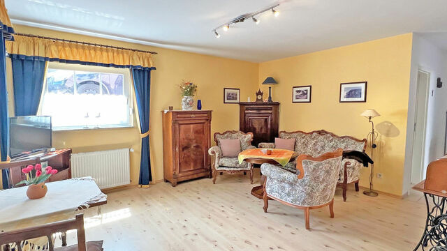Ferienwohnung in G&ouml;hren - Villa Vivien, Ostsee Findling App 4 - Bade- & Saunawelt t&auml;glich inklusive - Bild 3