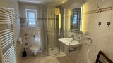 Ferienwohnung in G&ouml;hren - Villa Vivien, Ostsee Findling App 4 - Bade- & Saunawelt t&auml;glich inklusive - Bild 5