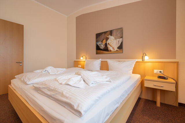 Ferienwohnung in Sellin - Ferienwohnung Margaretha, App. 16 - Bade- & Saunawelt t&auml;glich inklusive - Bild 3