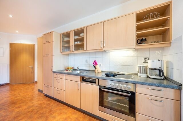 Ferienwohnung in Sellin - Ferienwohnung Margaretha, App. 16 - Bade- & Saunawelt t&auml;glich inklusive - Bild 16