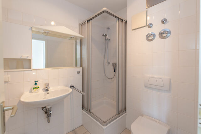 Ferienwohnung in Sellin - Strandgefl&uuml;ster - Bild 8