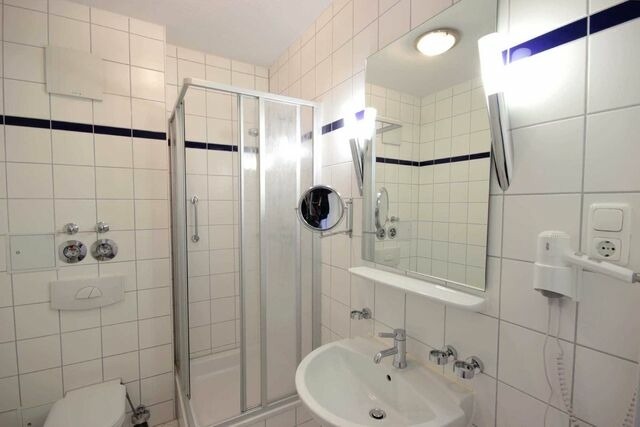 Ferienwohnung in Binz - Villa Seerosen, Whg. 13 "Am See" - Bild 9