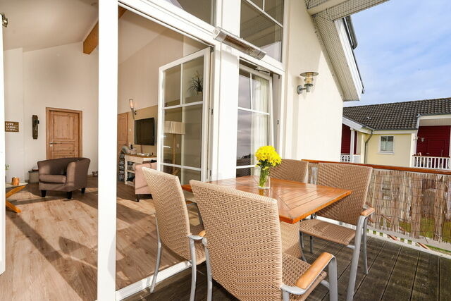 Ferienwohnung in Sierksdorf - K&uuml;stengl&uuml;ck, direkte Strandlage, inkl. Sauna und Strandkorb am Strand - Bild 3