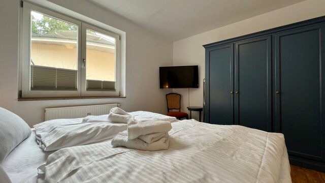 Ferienwohnung in Sellin - Villa Sonneck, App. 02 - Bade- & Erlebniswelt t&auml;glich inklusive - Bild 11