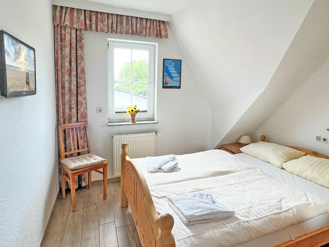 Ferienwohnung in G&ouml;hren - Villa Vivien, Ostsee Bernstein App. 1 - Bade- & Saunawelt t&auml;glich inklusive - Bild 6